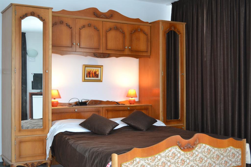 Family Hotel Magnolia บัลชิค ห้อง รูปภาพ